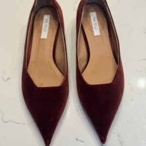 The Fold velvet flats size 40